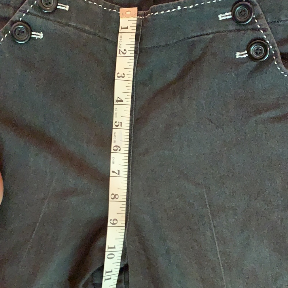 EUC New Directions Charcoal Gray Cropped Pants - Picture 4 of 6